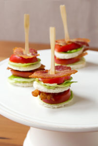 bacon lettuce tomato sandwich 