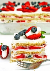 strawberry blueberry icebox cake