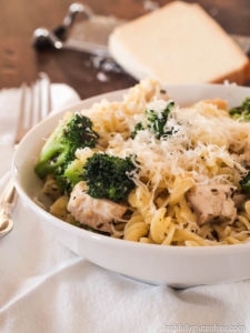 pasta with chicken and pesto