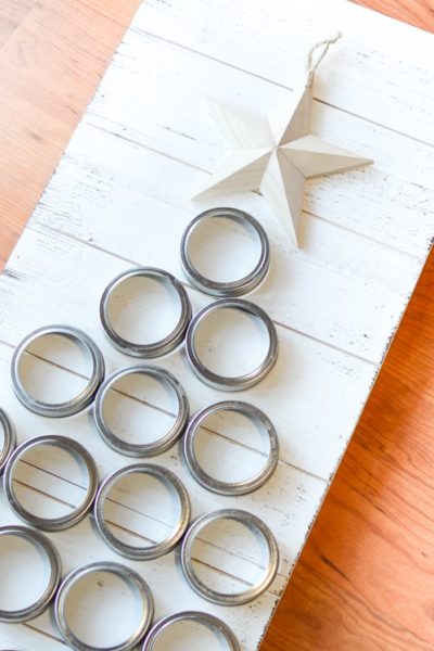DIY christmas crafts mason jar lid tree